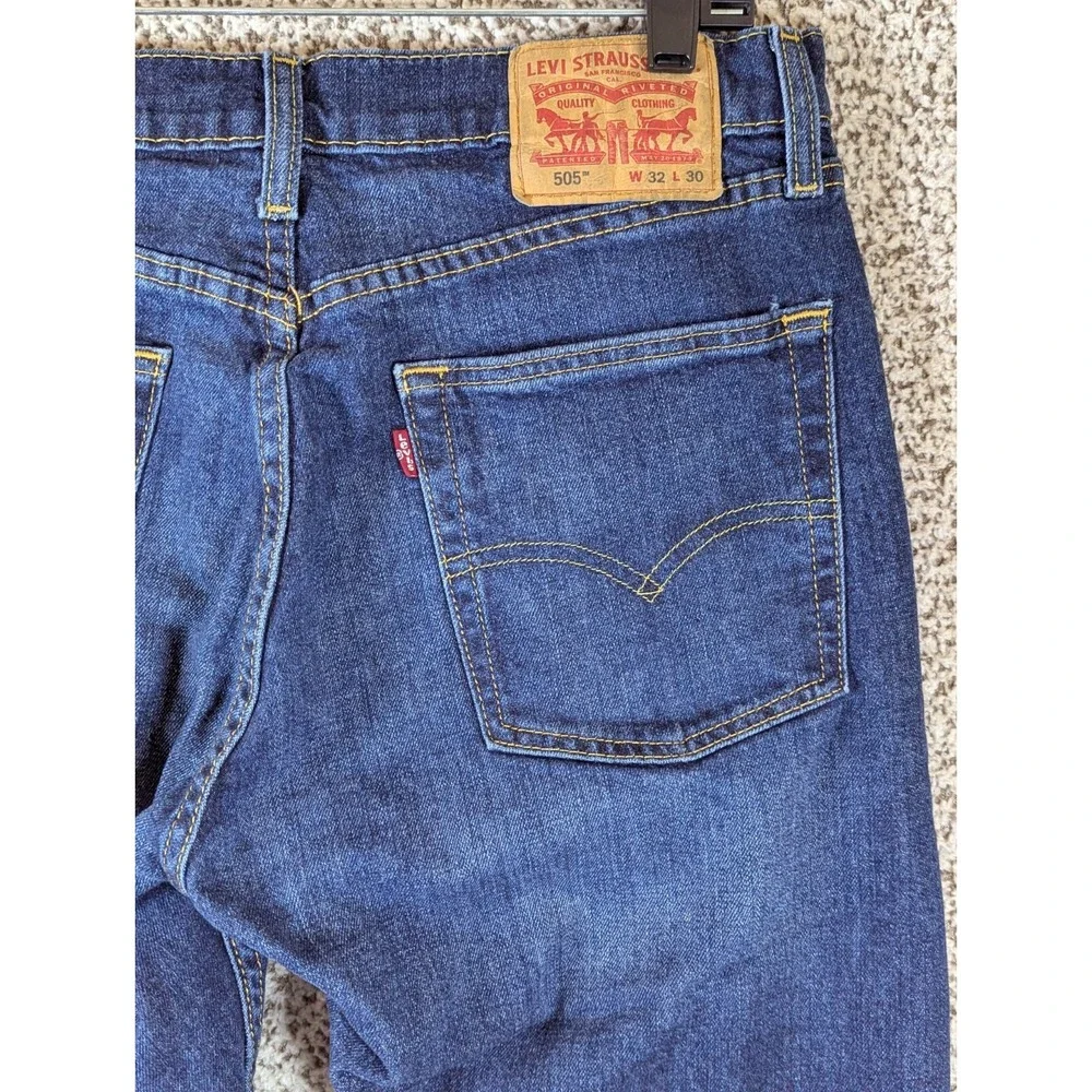 Levi's 505 Jeans Men's 31x28‎ (Tag 32x30) Blue